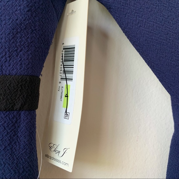 Eliza J NWT Navy Textured Fit & Flare Dress Black Trim Cocktail Business Size 4 - Picture 2 of 5